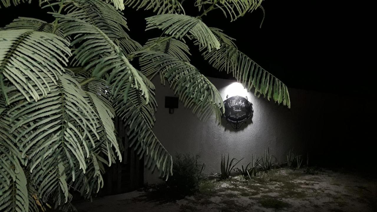 Villa Arte Pousada Morro Branco เบเบรีเบ ภายนอก รูปภาพ